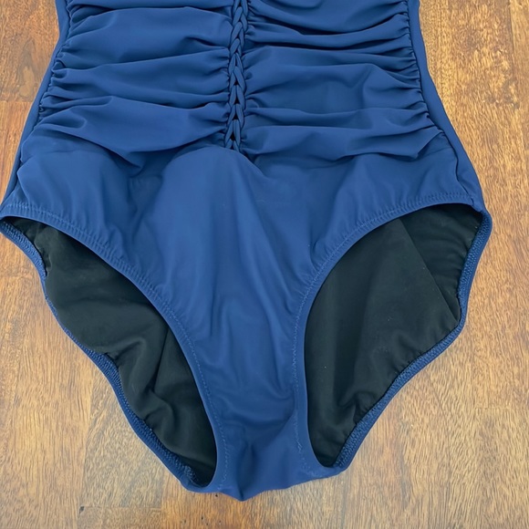 Gottex profile one piece navy EUC - Picture 8 of 9